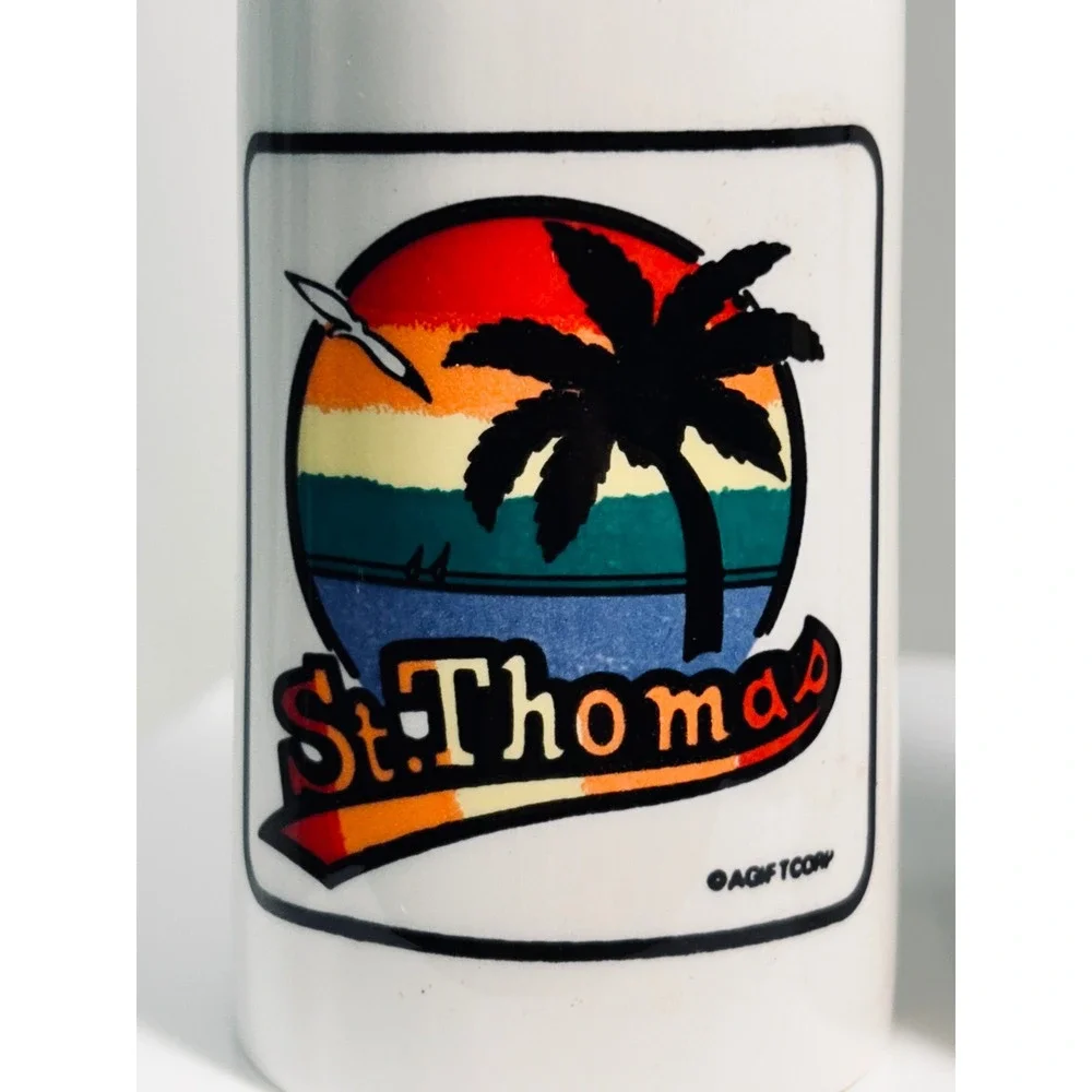 Vintage St. Thomas‎ USVI Salt and Pepper Shakers Retro Sunset Palm Tree Ceramic